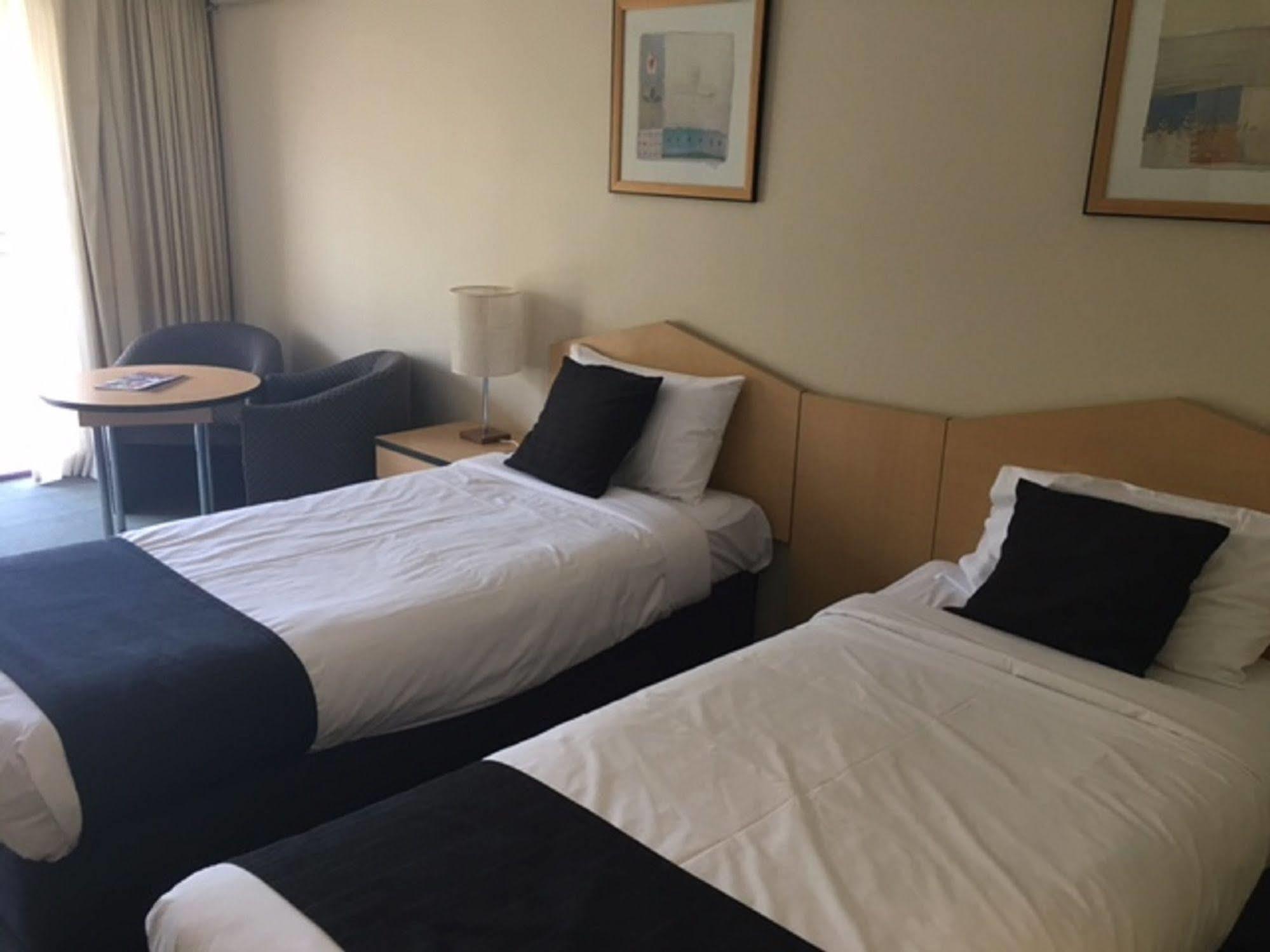 St Marys Park View Motel Экстерьер фото